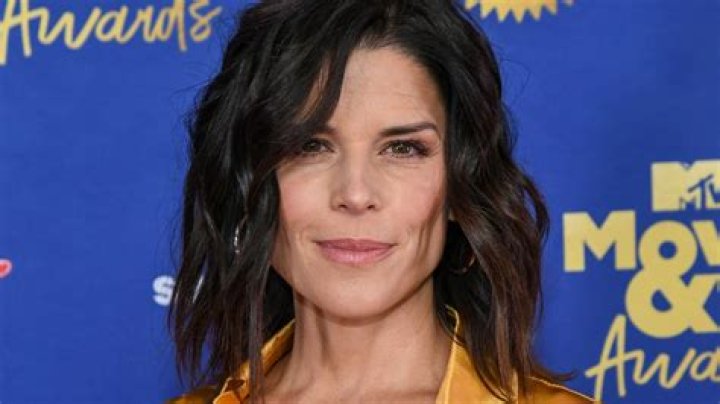 Exploring The Intriguing Relationships Of Neve Campbell