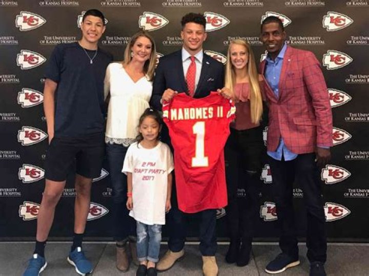 The Marital Status Of Patrick Mahomes' Parents