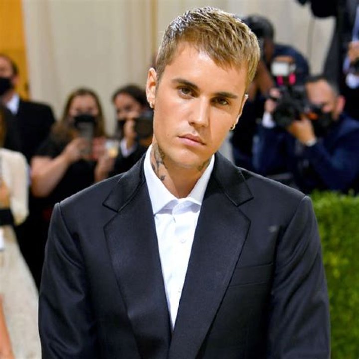 Uncovering The Phenomenon: Justin Bieber's Impact On Popular Culture