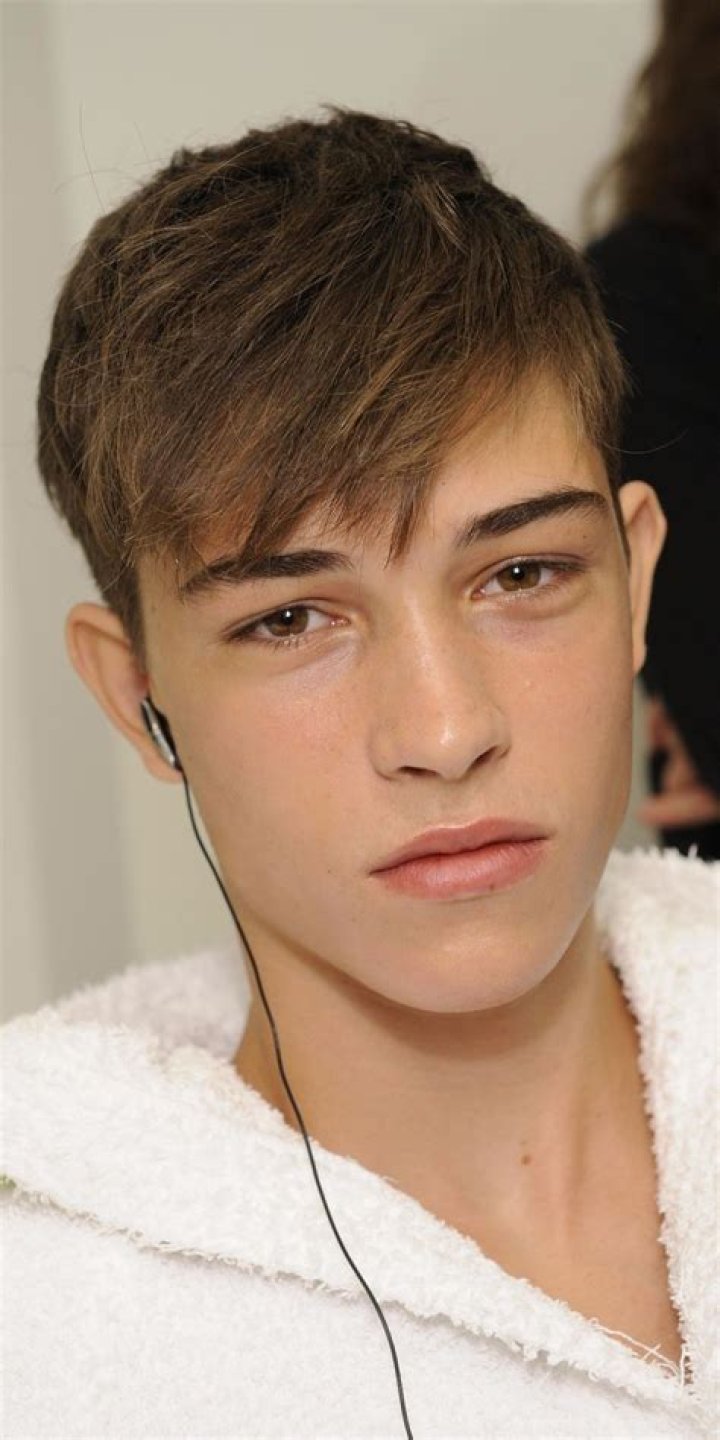 Unveiling The Financial Empire Of Supermodel Chico Lachowski