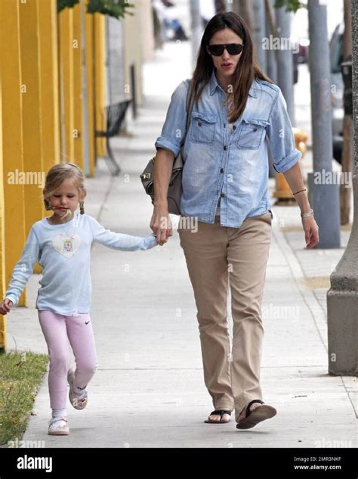 Why Does Violet Affleck Wear A Mask: Uncovering The Mystery